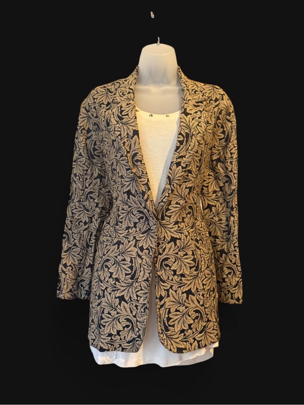 Kelly Stevens black and gold brocade floral blazer